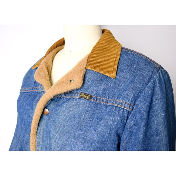 1970s Wrangler Denim Jacket Size Small 70s Faux Fur Lined Jean Jacket Denim Coat - Picture 7 of 10